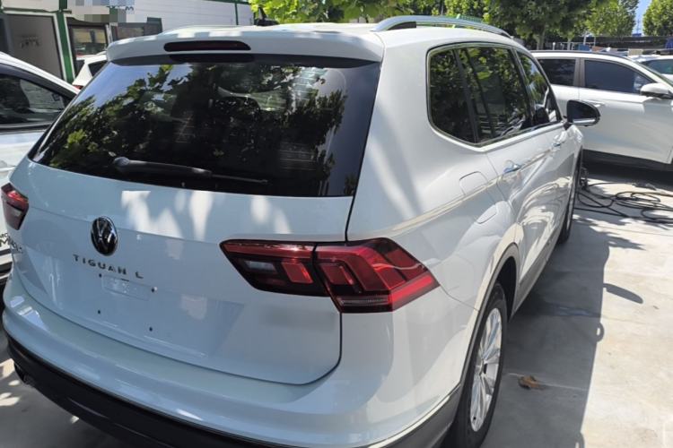 Used Volkswagen Tiguan L 2024 Outstanding Model 300TSI Automatic Two-Wheel Drive Longteng Edition Rear Right 45 Deg