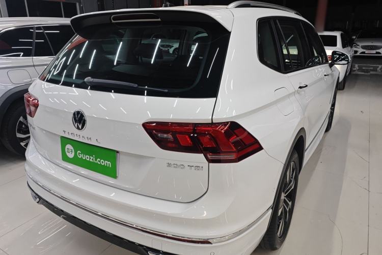 Used Volkswagen Tiguan L 2024 Outstanding Model 330TSI Automatic Two-Wheel Drive R-Line Dragon Glory Edition Rear Right 45 Deg