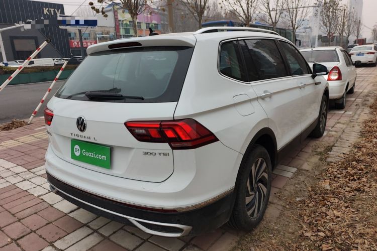 Used Volkswagen Tiguan L 2024 300TSI Automatic Two-Wheel Drive Smart Edition Rear Right 45 Deg