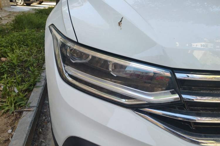 Used Volkswagen Tiguan L 2024 300TSI Automatic Two-Wheel Drive Smart Edition Right Front Headlight