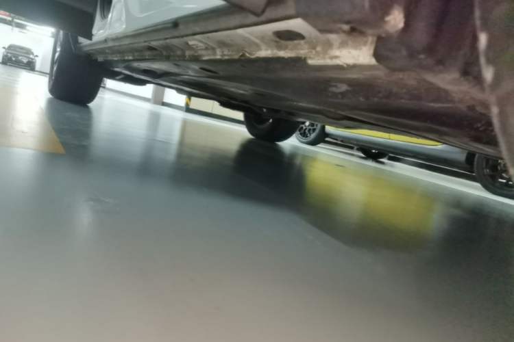 Used Volkswagen Tiguan L 2024 300TSI Automatic Two-Wheel Drive Smart Edition Right Side Sill