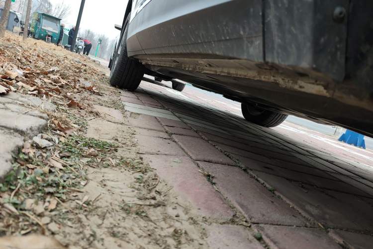 Used Volkswagen Tiguan L 2024 300TSI Automatic Two-Wheel Drive Smart Edition Right Side Sill