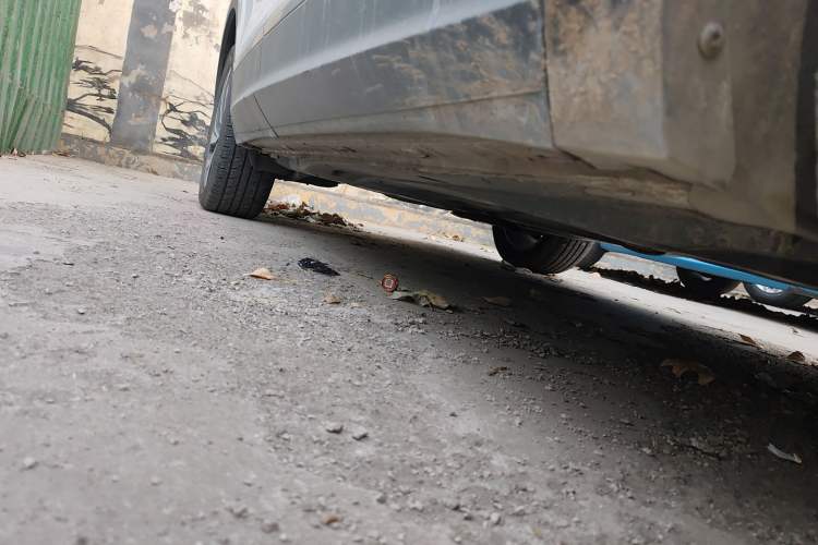 Used Volkswagen Tiguan L 2024 300TSI Automatic Two-Wheel Drive Smart Edition Right Side Sill