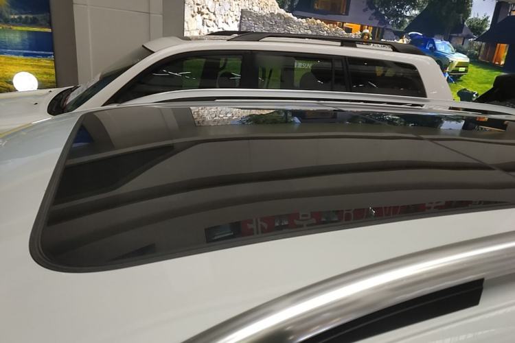 Used Volkswagen Tiguan L 2024 330TSI Automatic Two-Wheel Drive R-Line Enhanced Edition Roof