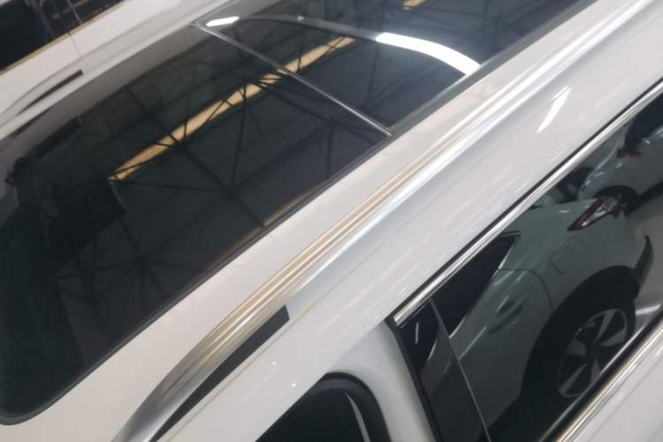 Used Volkswagen Tiguan L 2024 300TSI Automatic Two-Wheel Drive Smart Edition Roof