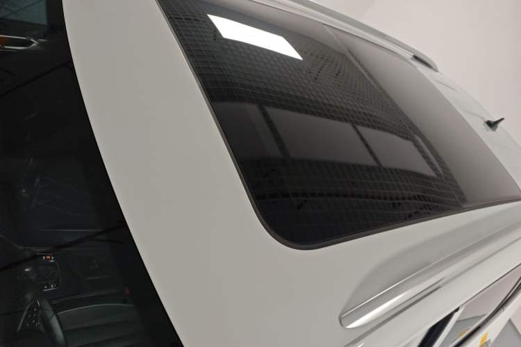 Used Volkswagen Tiguan L 2024 330TSI Automatic Two-Wheel Drive Smart Edition Roof