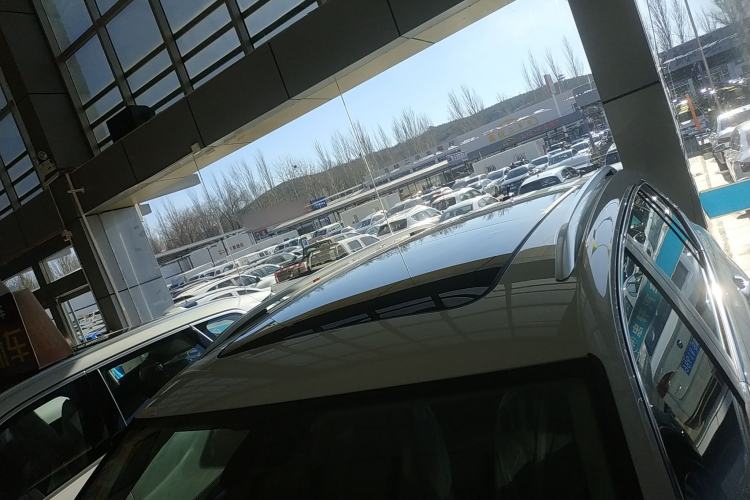 Used Volkswagen Tiguan L 2024 Outstanding Model 330TSI Automatic Two-Wheel Drive R-Line Dragon Glory Edition Roof