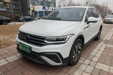 Used Volkswagen Tiguan L 2024 300TSI Automatic Two-Wheel Drive Smart Edition