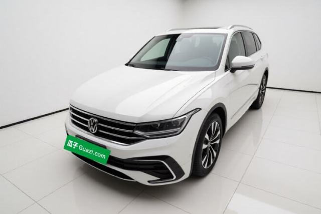Volkswagen Tiguan L 2024 330TSI Automatic Two-Wheel Drive R-Line Enhanced Edition d’occasion