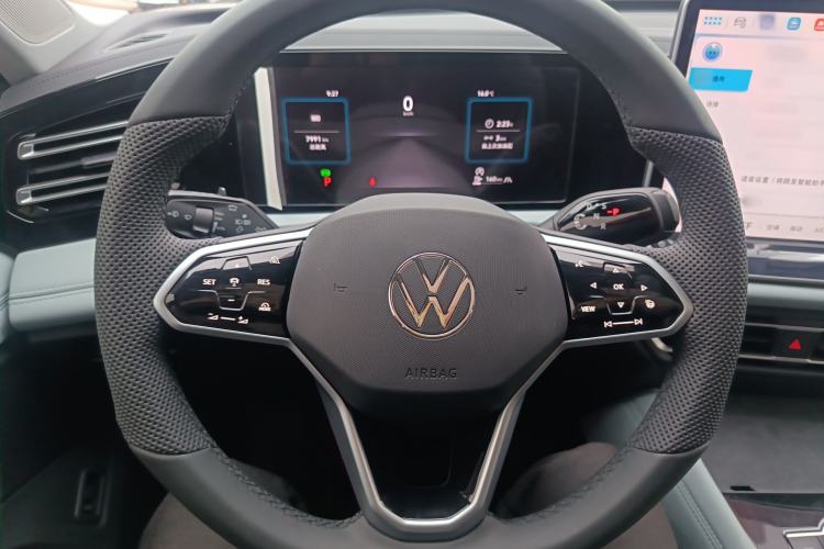 Used Volkswagen Tiguan L 2024 PRO 330TSI Two-Wheel Drive Smart Drive Edition Steering Wheel