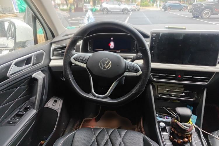 Used Volkswagen Tiguan L 2024 300TSI Automatic Two-Wheel Drive Smart Edition Steering Wheel