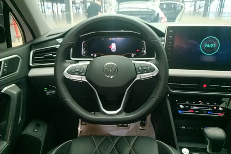 Used Volkswagen Tiguan L 2024 300TSI Automatic Two-Wheel Drive Smart Edition Steering Wheel