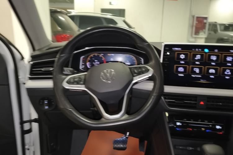 Used Volkswagen Tiguan L 2024 300TSI Automatic Two-Wheel Drive Smart Edition Steering Wheel