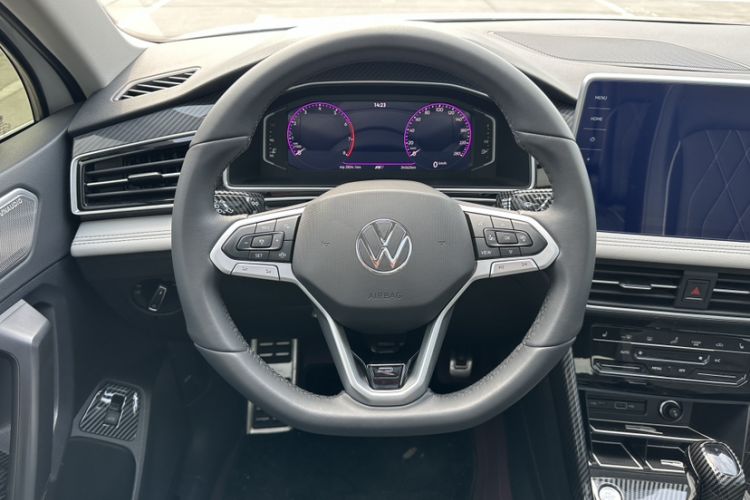 Used Volkswagen Tiguan L 2024 330TSI Automatic Two-Wheel Drive R-Line Enhanced Edition Steering Wheel