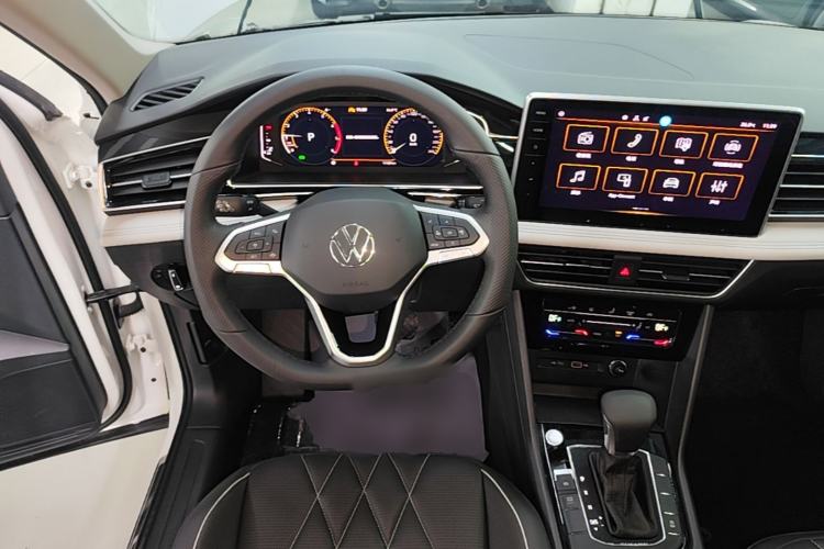 Used Volkswagen Tiguan L 2024 330TSI Automatic Two-Wheel Drive Smart Edition Steering Wheel
