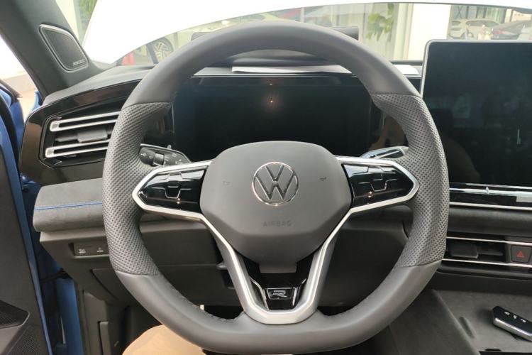 Used Volkswagen Tiguan L 2024 PRO 380TSI Four-Wheel Drive R-Line Prestige Edition Steering Wheel