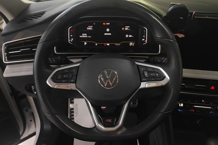 Used Volkswagen Tiguan L 2024 330TSI Automatic Two-Wheel Drive R-Line Enhanced Edition Steering Wheel