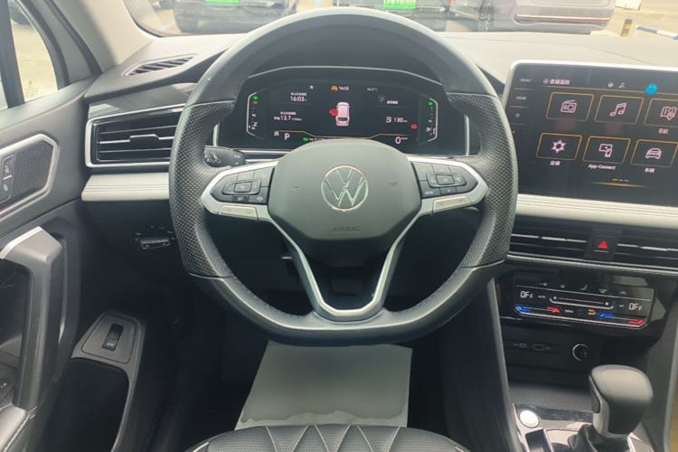 Used Volkswagen Tiguan L 2024 300TSI Automatic Two-Wheel Drive Smart Edition Steering Wheel