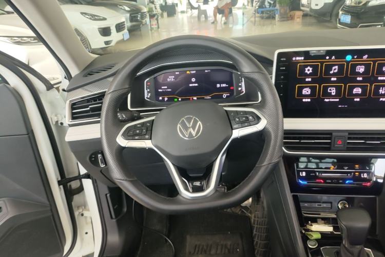 Used Volkswagen Tiguan L 2024 330TSI Automatic Two-Wheel Drive R-Line Enhanced Edition Steering Wheel