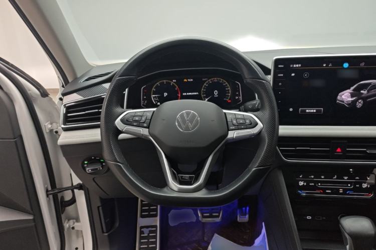 Used Volkswagen Tiguan L 2024 330TSI Automatic Two-Wheel Drive R-Line Enhanced Edition Steering Wheel