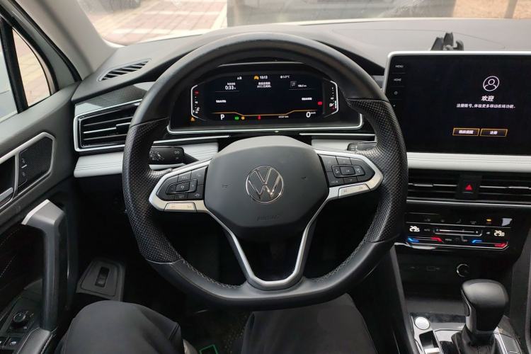 Used Volkswagen Tiguan L 2024 300TSI Automatic Two-Wheel Drive Smart Edition Steering Wheel