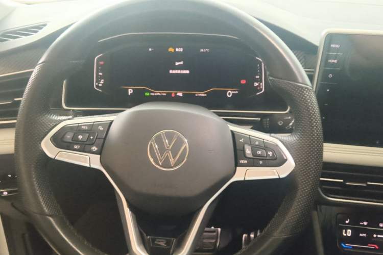Used Volkswagen Tiguan L 2024 330TSI Automatic Two-Wheel Drive R-Line Enhanced Edition Steering Wheel