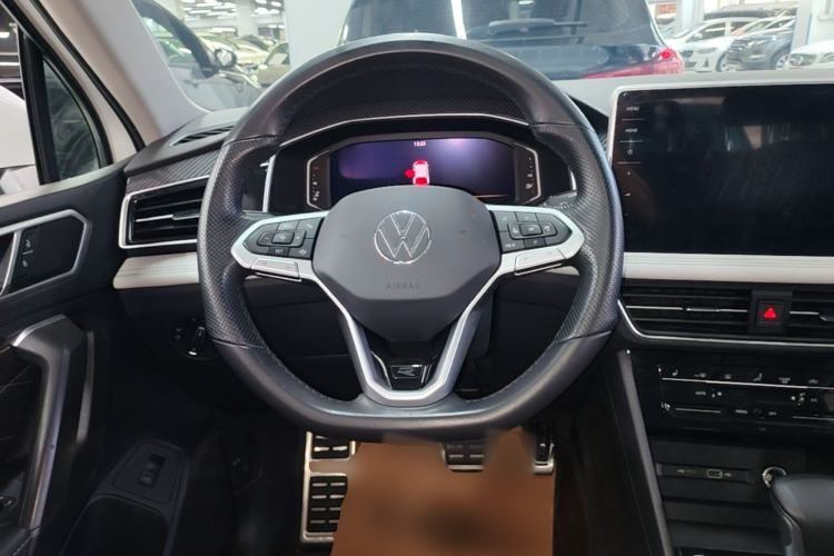 Used Volkswagen Tiguan L 2024 330TSI Automatic Two-Wheel Drive R-Line Enhanced Edition Steering Wheel