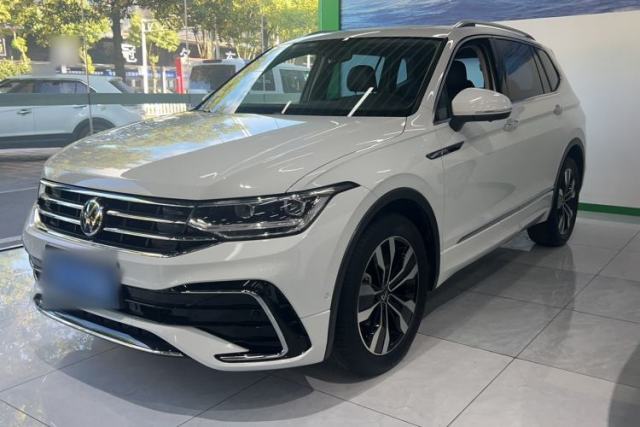 Ojetý Volkswagen Tiguan L 2024 330TSI Automatic Two-Wheel Drive R-Line Enhanced Edition