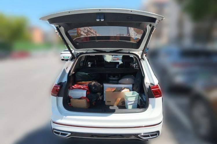 Used Volkswagen Tiguan L 2024 330TSI Automatic Two-Wheel Drive R-Line Enhanced Edition Trunk