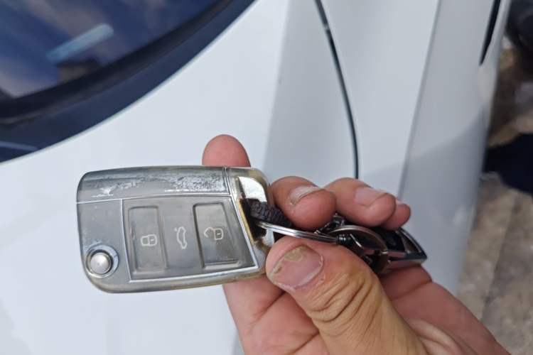 Used Volkswagen Tiguan L 2024 300TSI Automatic Two-Wheel Drive Smart Edition Vehicle Key