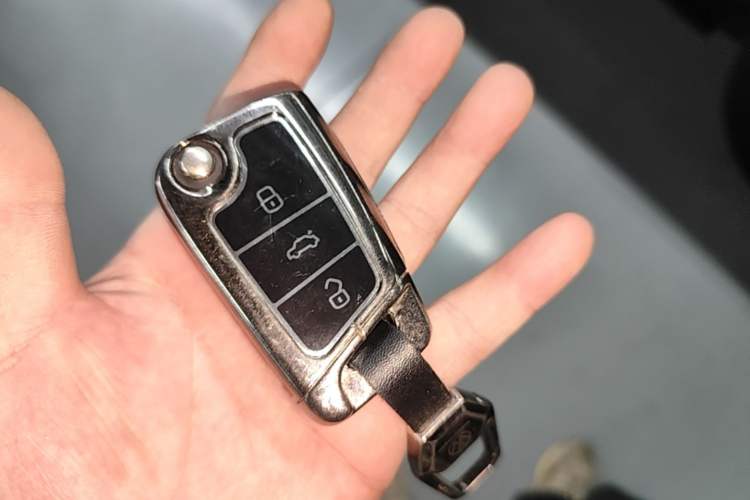 Used Volkswagen Tiguan L 2024 330TSI Automatic Two-Wheel Drive Smart Edition Vehicle Key