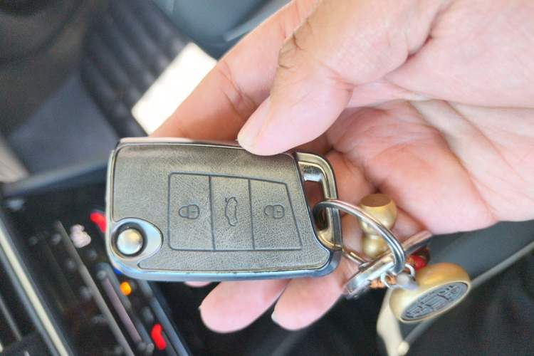 Used Volkswagen Tiguan L 2024 330TSI Automatic Two-Wheel Drive R-Line Enhanced Edition Vehicle Key