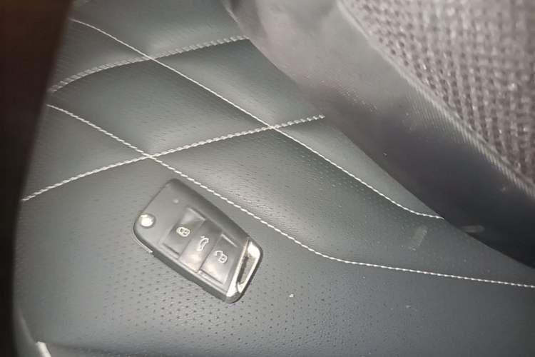 Used Volkswagen Tiguan L 2024 300TSI Automatic Two-Wheel Drive Smart Edition Vehicle Key
