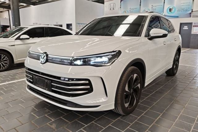 Used Volkswagen Tiguan L 2024 PRO 330TSI Two-Wheel Drive Smart Edition