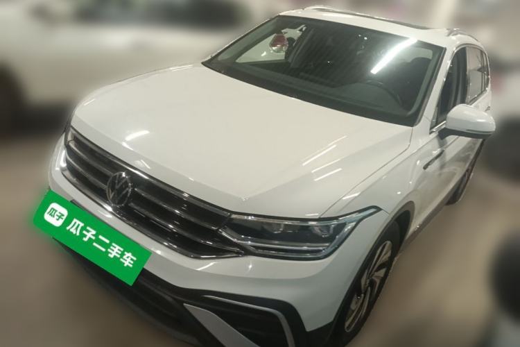 Used Volkswagen Tiguan L 2024 300TSI Automatic Two-Wheel Drive Smart Edition Guazi used car, China used car export, Used car for sale, Used cars, Cheapest cars for sale
