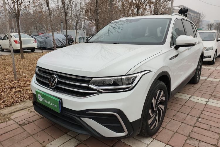 Used Volkswagen Tiguan L 2024 300TSI Automatic Two-Wheel Drive Smart Edition Guazi used car, China used car export, Used car for sale, Used  cars, Cheapest cars for sale
