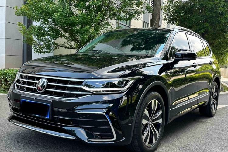 Used Volkswagen Tiguan L 2025 Model Outstanding Version 330TSI Automatic Two-Wheel Drive R-Line Longyao Edition Guazi used car, China used car export, Used car for sale, Used  cars, Cheapest cars for sale