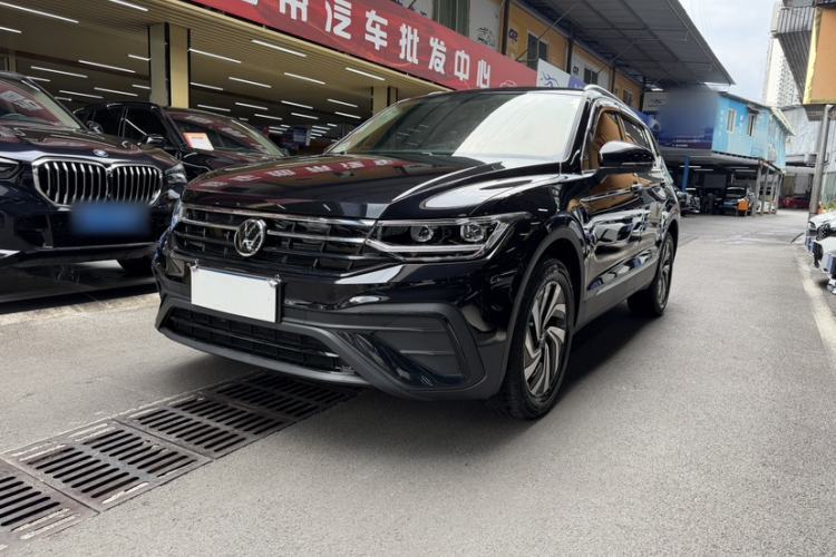 Used Volkswagen Tiguan L 2025 Model, Outstanding Version, 300TSI Automatic Two-Wheel Drive Longteng Edition Guazi used car, China used car export, Used car for sale, Used  cars, Cheapest cars for sale