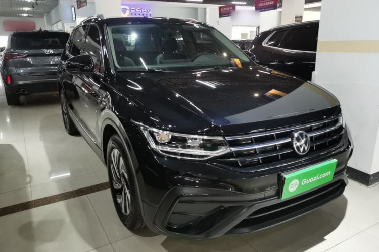 Used Volkswagen Tiguan L 2025 Model, Outstanding Version, 300TSI Automatic Two-Wheel Drive Longteng Edition Exterior 1
