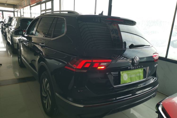 Used Volkswagen Tiguan L 2025 Model, Outstanding Version, 300TSI Automatic Two-Wheel Drive Longteng Edition Exterior 2