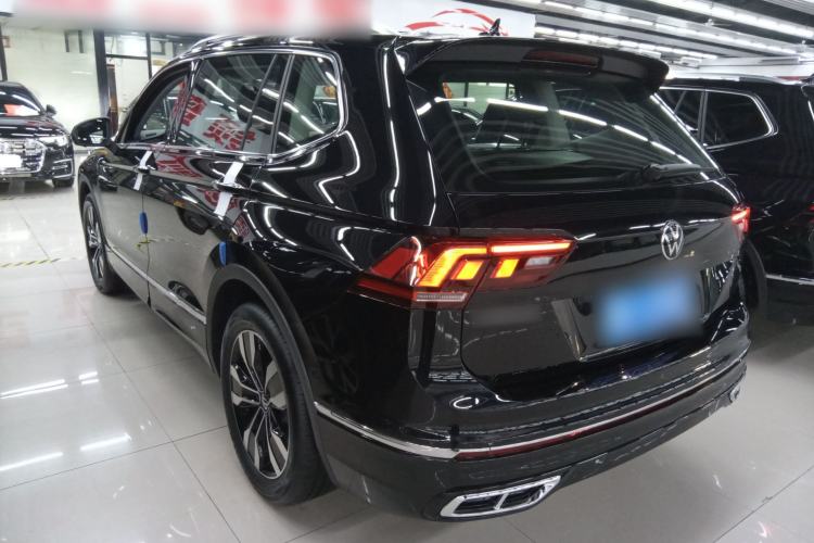 Used Volkswagen Tiguan L 2025 Model Outstanding Version 330TSI Automatic Two-Wheel Drive R-Line Longyao Edition Exterior 2