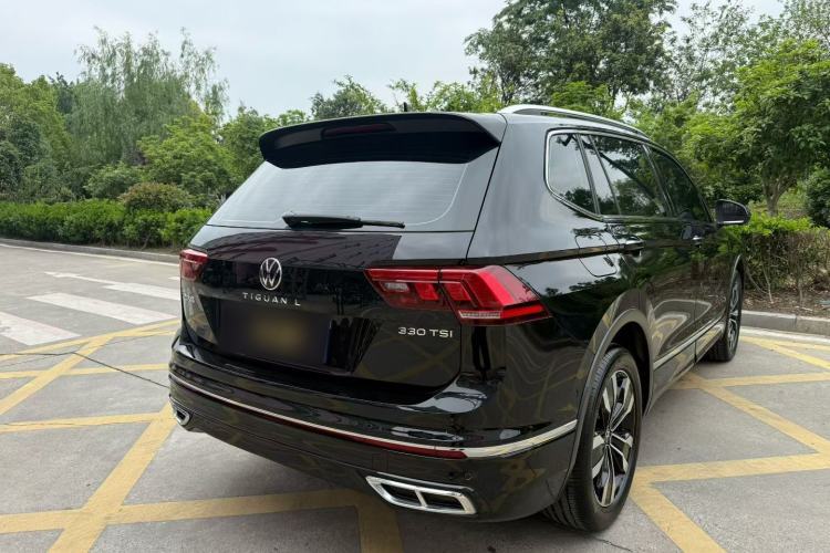 Used Volkswagen Tiguan L 2025 Model Outstanding Version 330TSI Automatic Two-Wheel Drive R-Line Longyao Edition Exterior 4