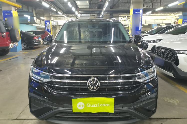 Used Volkswagen Tiguan L 2025 Model, Outstanding Version, 300TSI Automatic Two-Wheel Drive Longteng Edition Front
