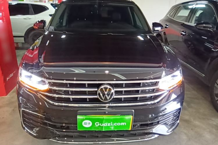 Used Volkswagen Tiguan L 2025 Model Outstanding Version 330TSI Automatic Two-Wheel Drive R-Line Longyao Edition Front