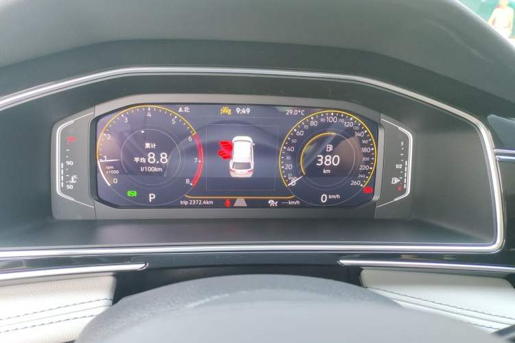 Used Volkswagen Tiguan L 2025 Model, Outstanding Version, 300TSI Automatic Two-Wheel Drive Longteng Edition Instrument Cluster