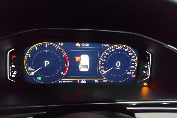 Used Volkswagen Tiguan L 2025 Model, Outstanding Version, 300TSI Automatic Two-Wheel Drive Longteng Edition Instrument Cluster