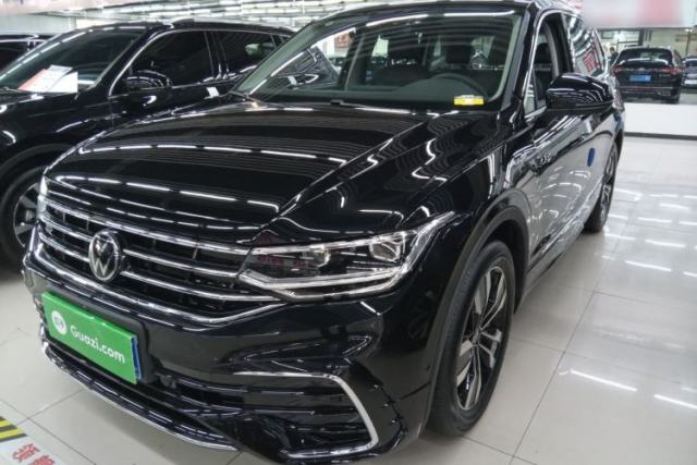 Used Volkswagen Tiguan L 2025 Model Outstanding Version 330TSI Automatic Two-Wheel Drive R-Line Longyao Edition