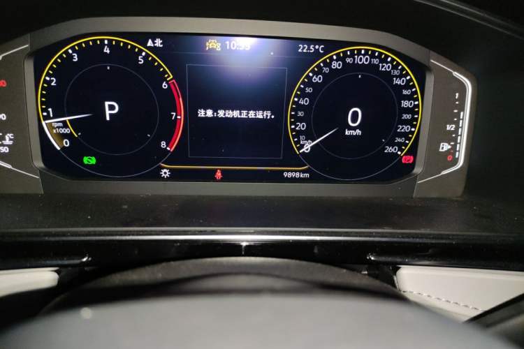 Used Volkswagen Tiguan L 2025 Model, Outstanding Version, 300TSI Automatic Two-Wheel Drive Longteng Edition Odometer Close Up
