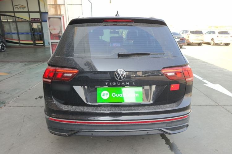 Used Volkswagen Tiguan L 2025 Model, Outstanding Version, 300TSI Automatic Two-Wheel Drive Longteng Edition Rear