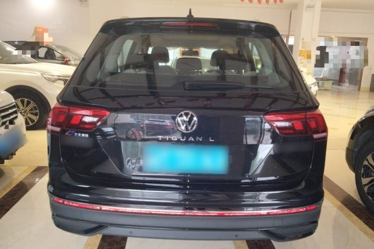 Used Volkswagen Tiguan L 2025 Model, Outstanding Version, 300TSI Automatic Two-Wheel Drive Longteng Edition Rear